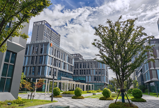 甘肃工业地产投资新蓝海——新能源产业园区崛起